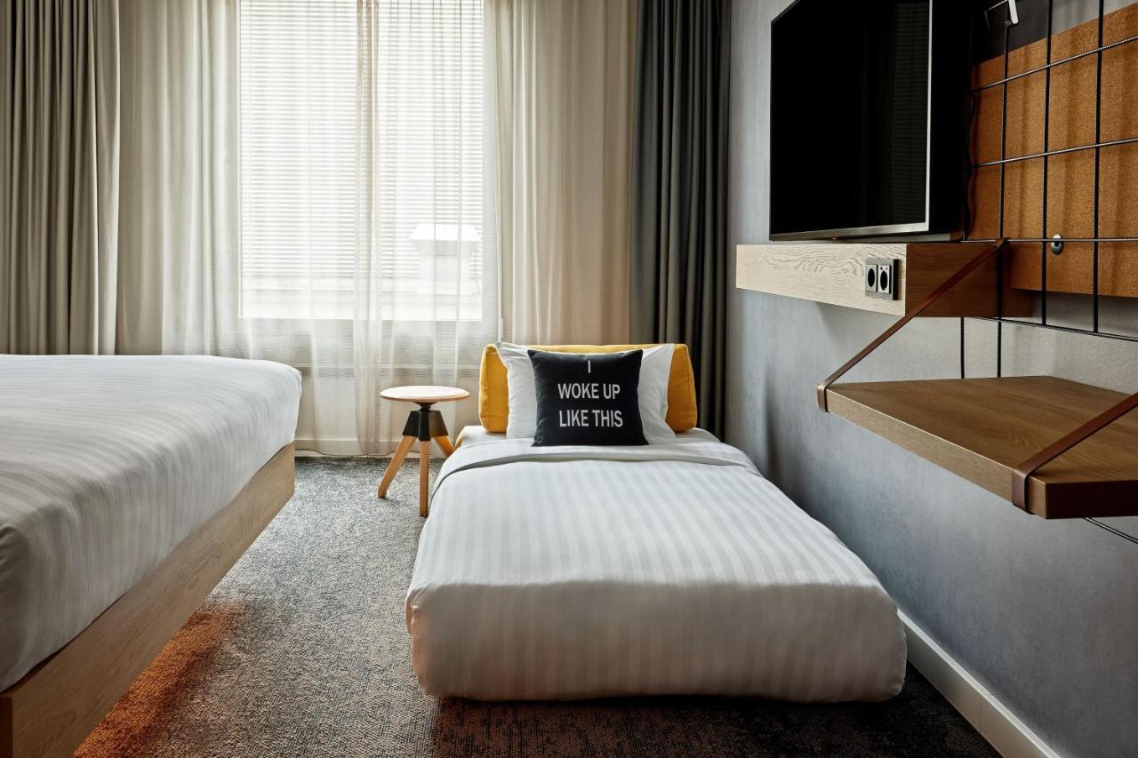 Moxy Bochum Hotel Bagian luar foto