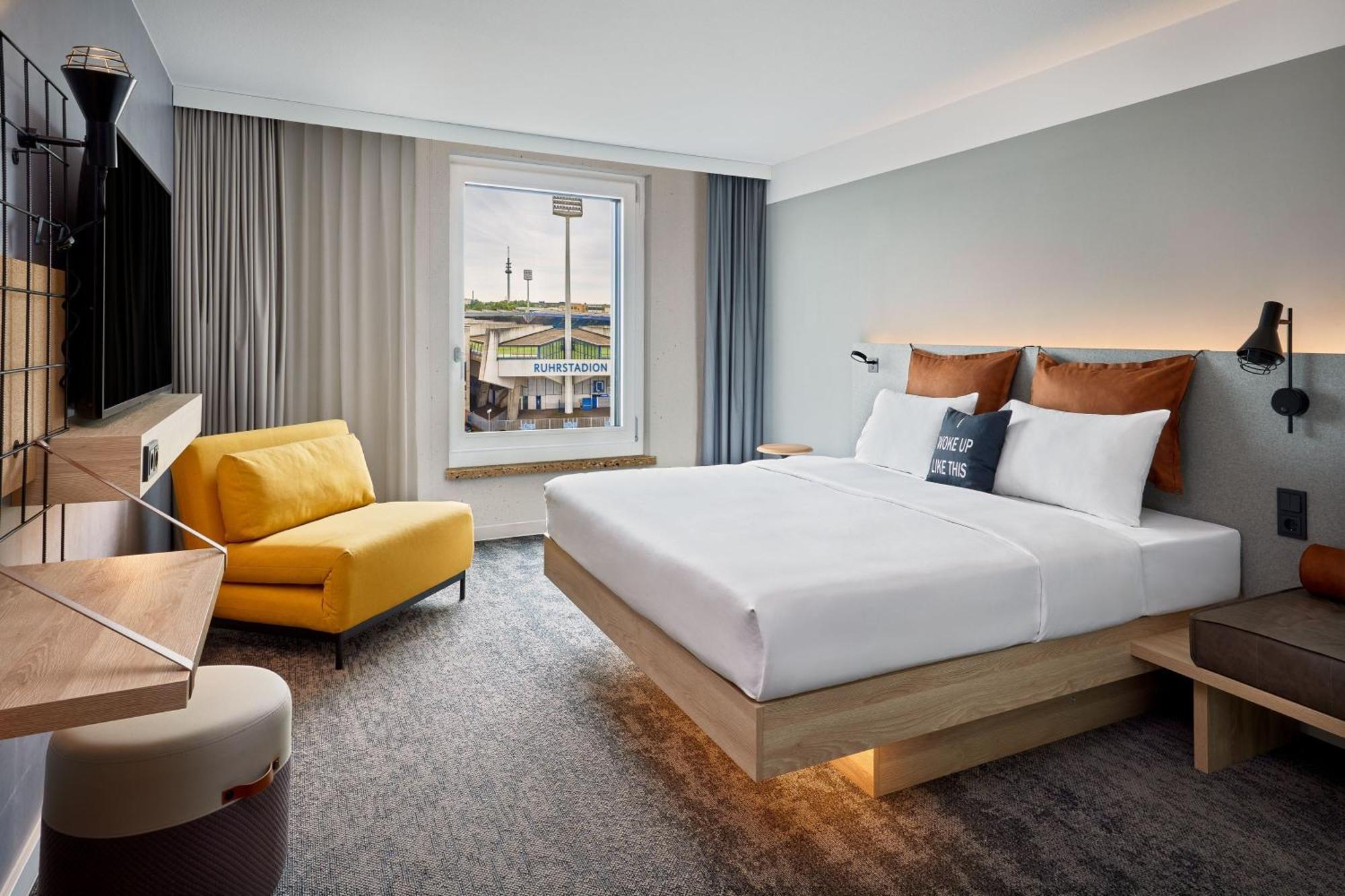 Moxy Bochum Hotel Bagian luar foto